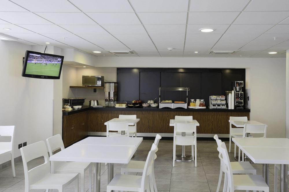 City Express By Marriott Saltillo Norte מראה חיצוני תמונה