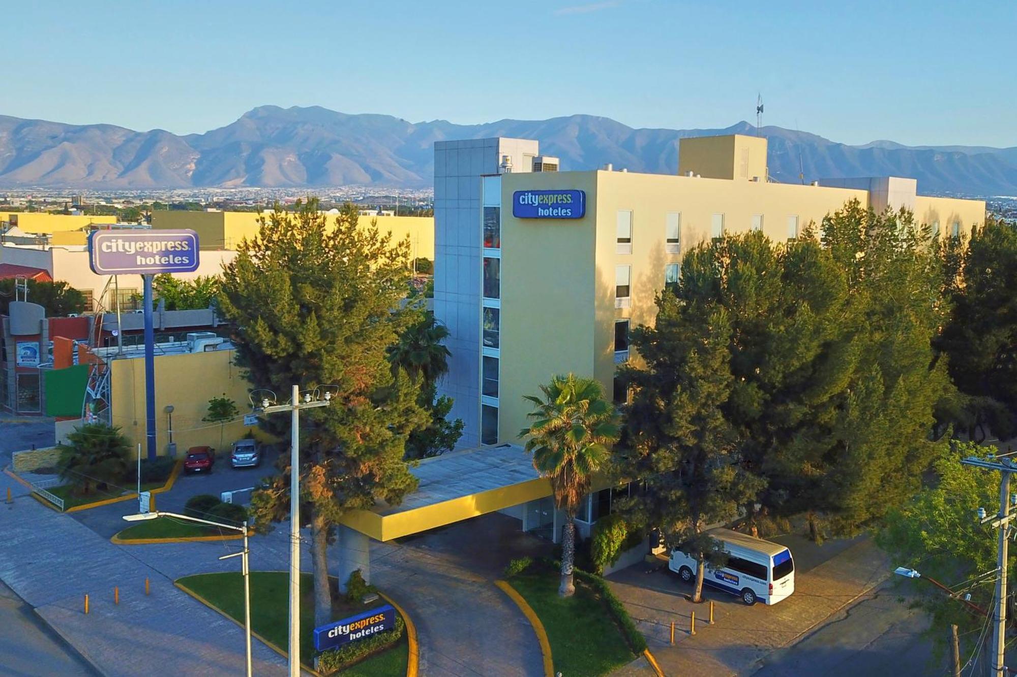 City Express By Marriott Saltillo Norte מראה חיצוני תמונה