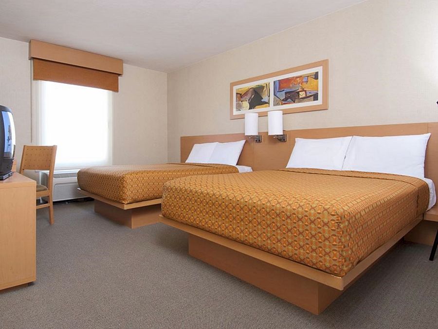 City Express By Marriott Saltillo Norte מראה חיצוני תמונה
